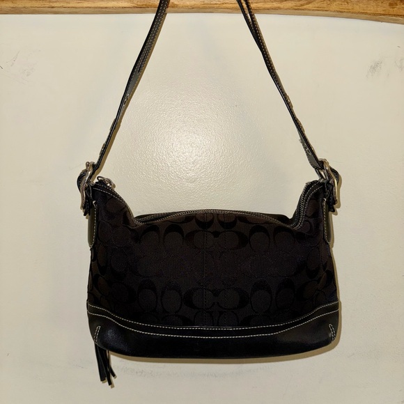 Coach Black and Gray Signature Shoulder Bag - Picture 2 of 6